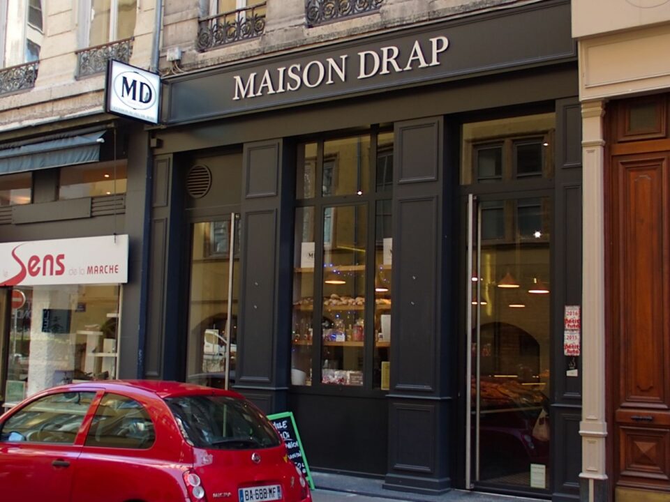 renovation-facade-commerce-lyon