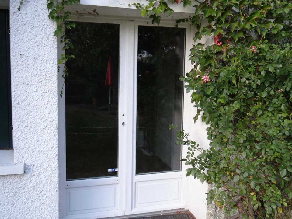 porte-fenetre-sur-mesure-lyon